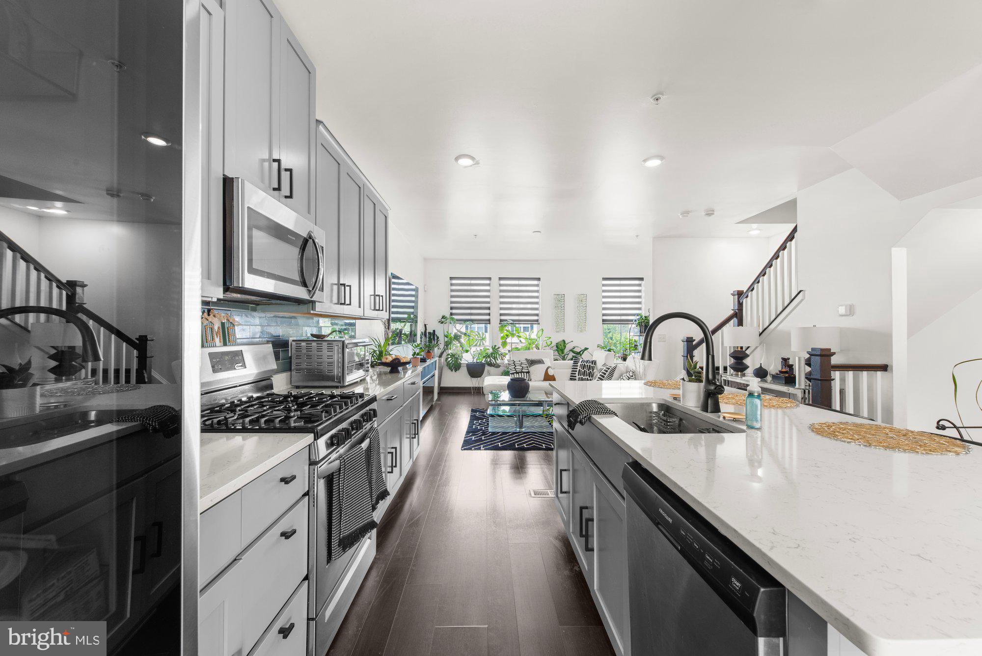 BROOKSIDE COURT AT UPPER SAUCON - Residential