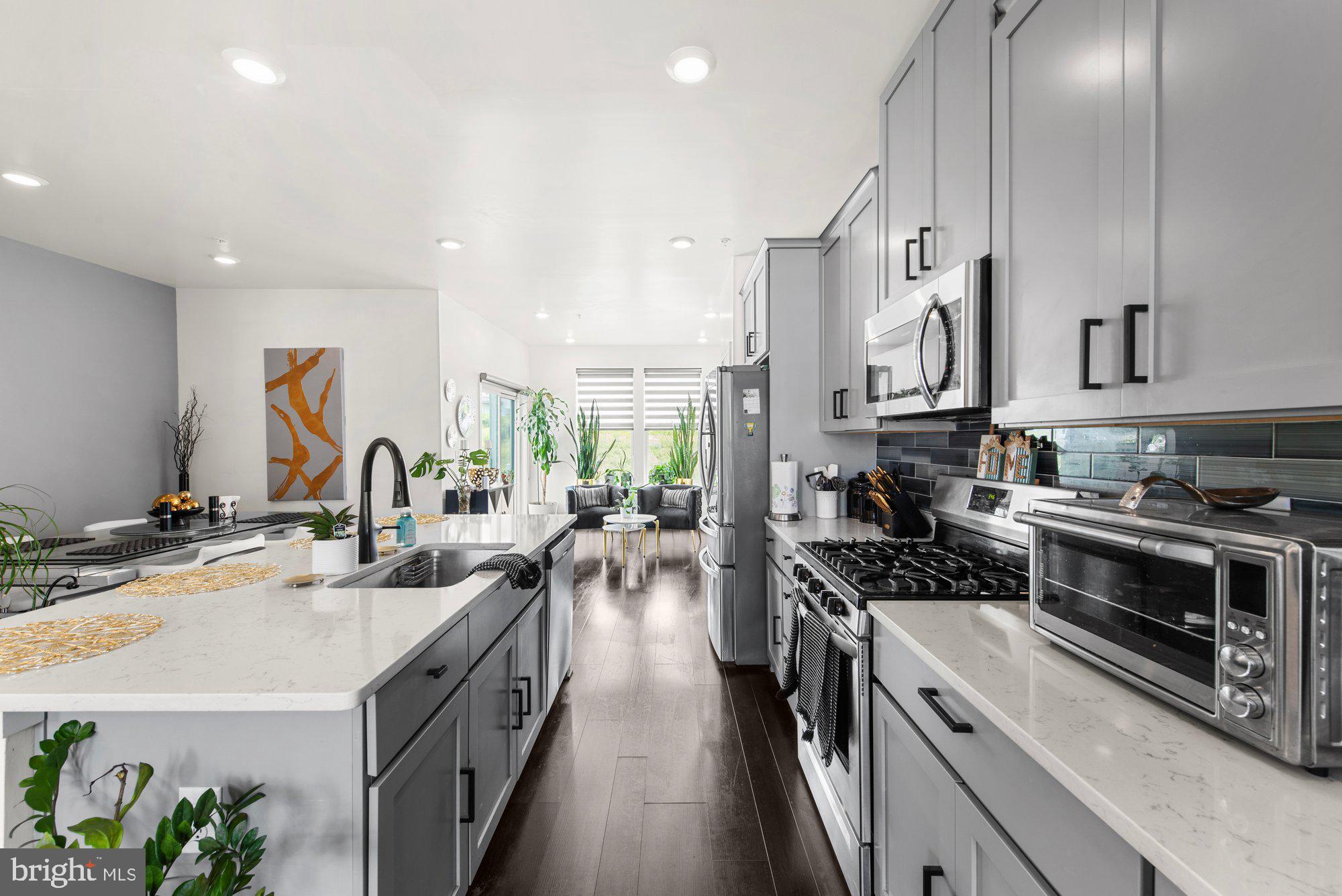 BROOKSIDE COURT AT UPPER SAUCON - Residential