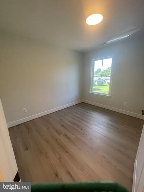 COLONIAL BEACH - Residential Lease