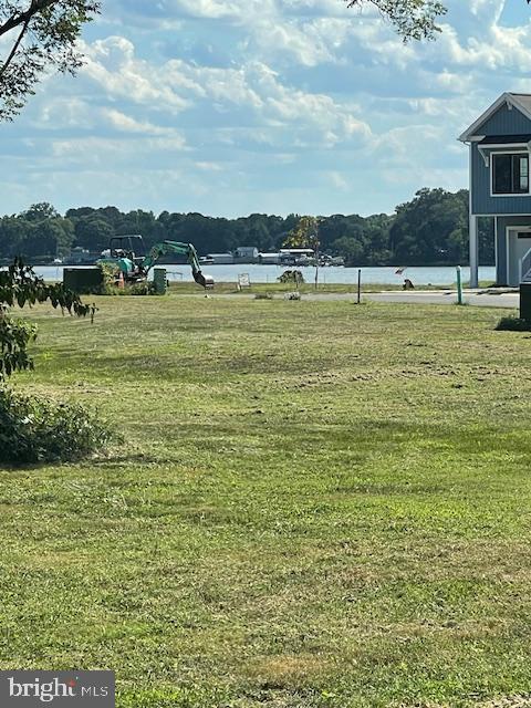 COLONIAL BEACH - Residential Lease