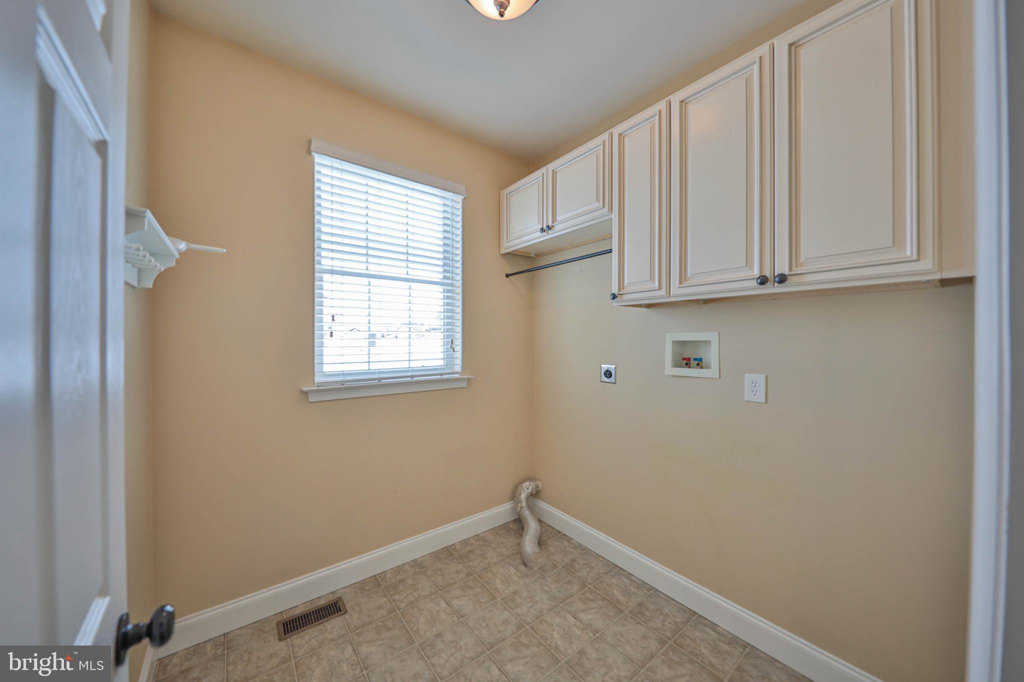 RESERVE AT BALLY SPR - Residential