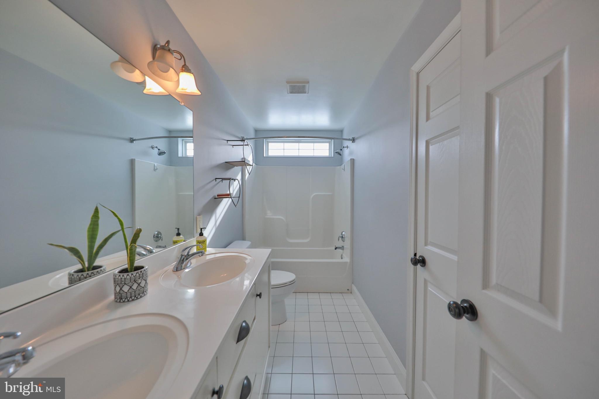 RESERVE AT BALLY SPR - Residential