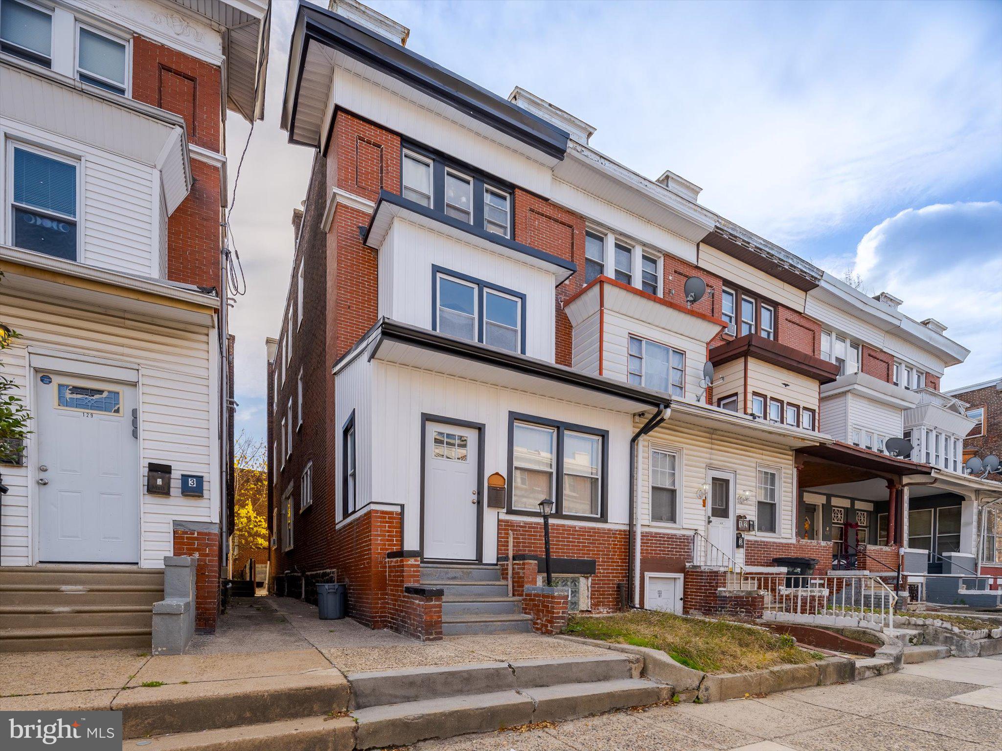 WALNUT HILL - Residential