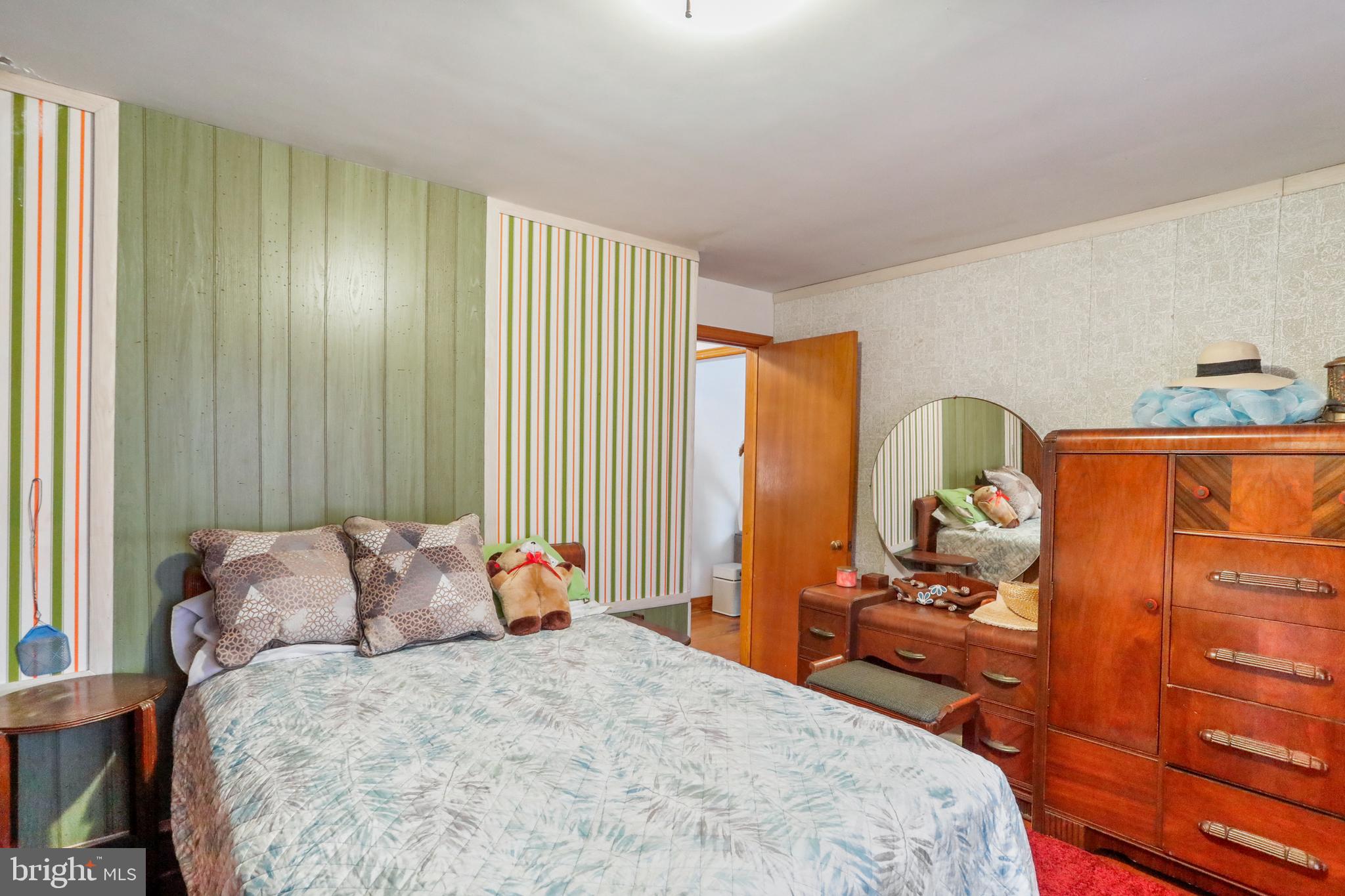 HOMEWOOD - Residential