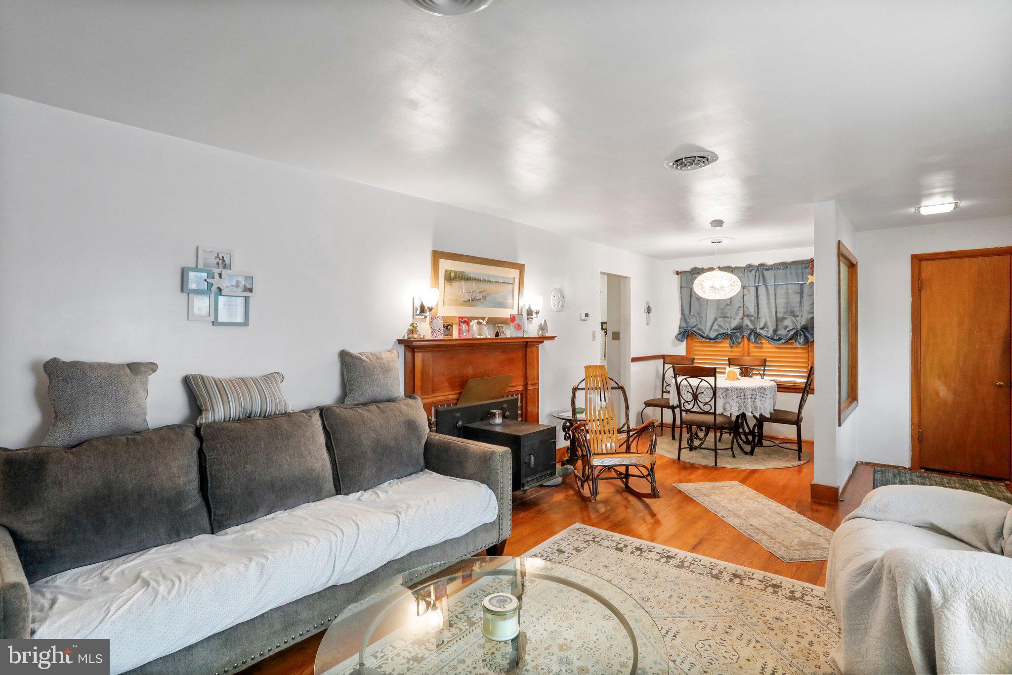 HOMEWOOD - Residential