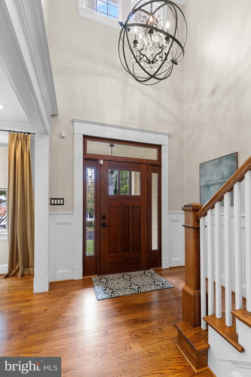 COUNTRY CLUB - Residential