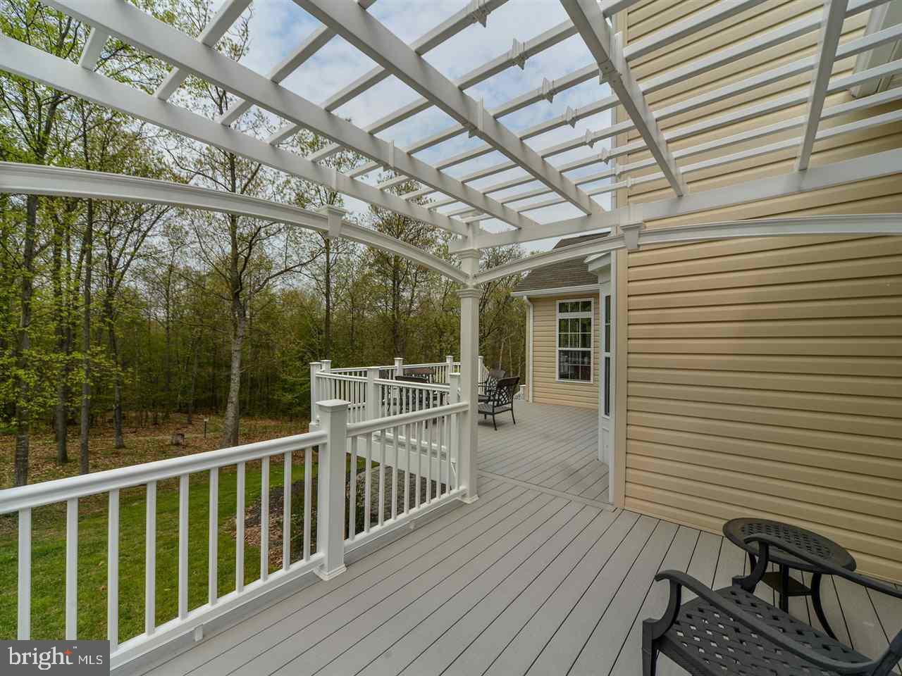 SOUTH POINTE - Residential