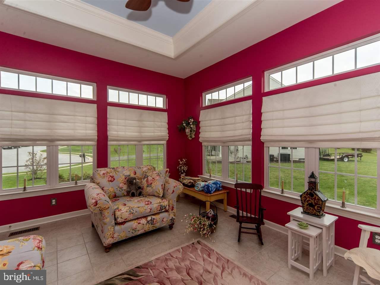 SOUTH POINTE - Residential