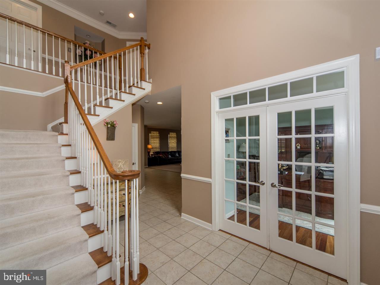 SOUTH POINTE - Residential