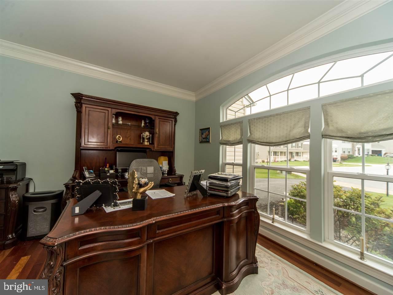 SOUTH POINTE - Residential