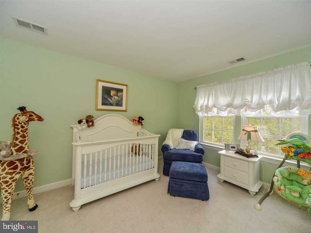 SOUTH POINTE - Residential