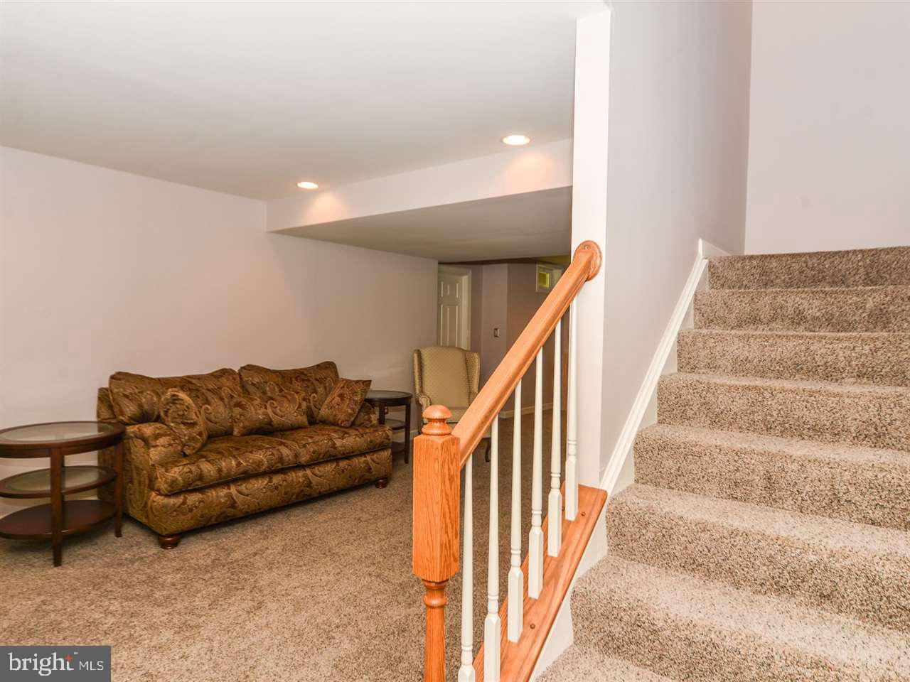 SOUTH POINTE - Residential