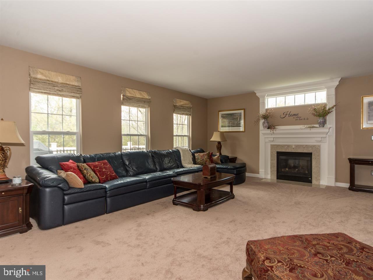 SOUTH POINTE - Residential