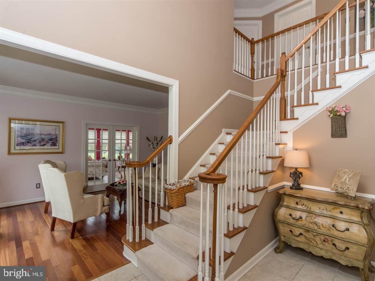 SOUTH POINTE - Residential