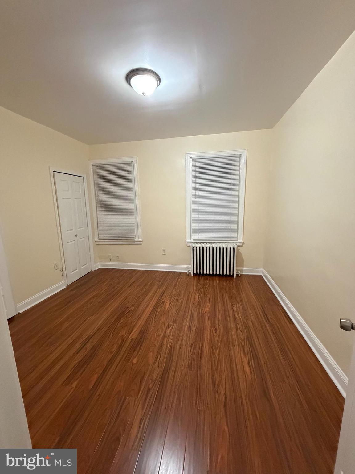 3041 LIVINGSTON STREET