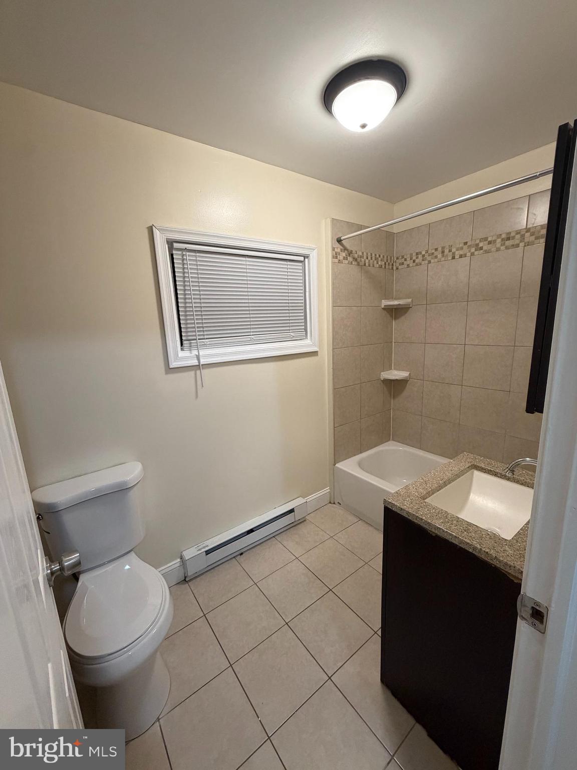 3041 LIVINGSTON STREET