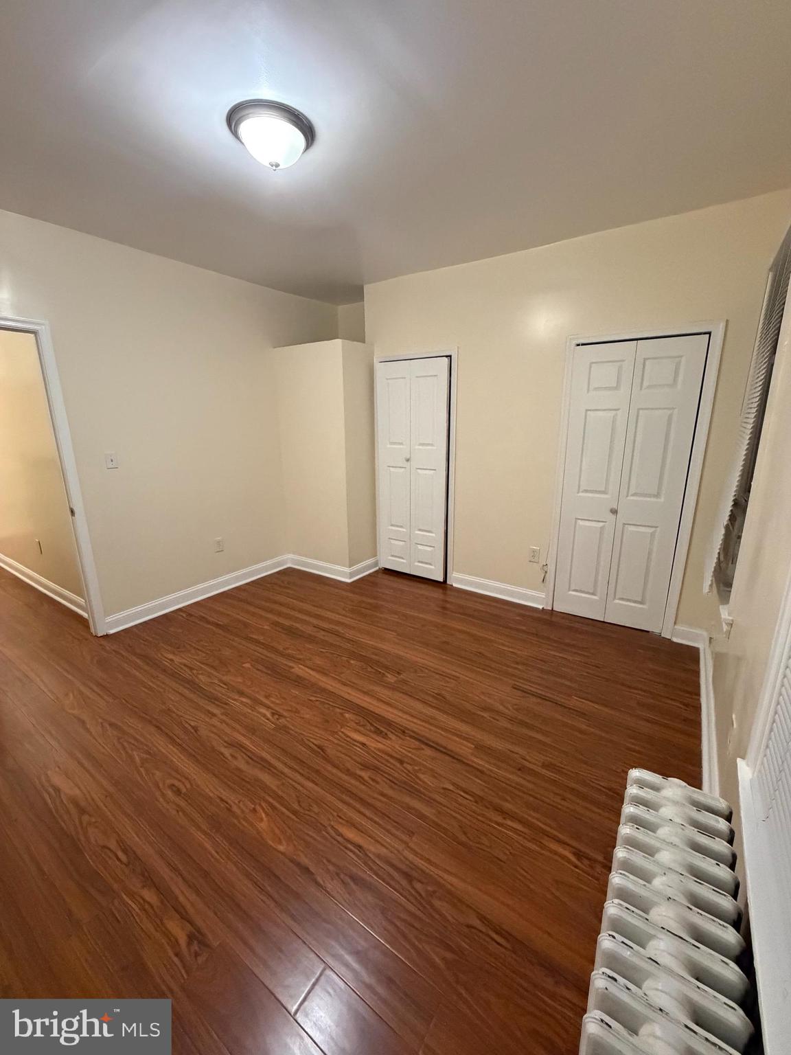 3041 LIVINGSTON STREET