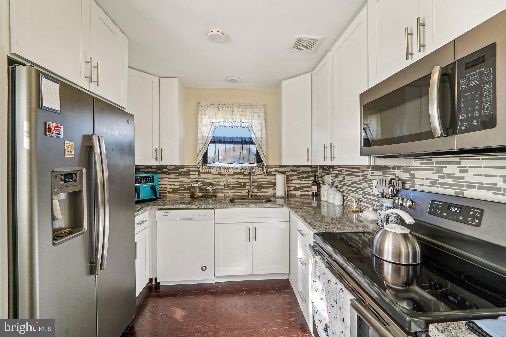 TWIN RIDGE - Residential