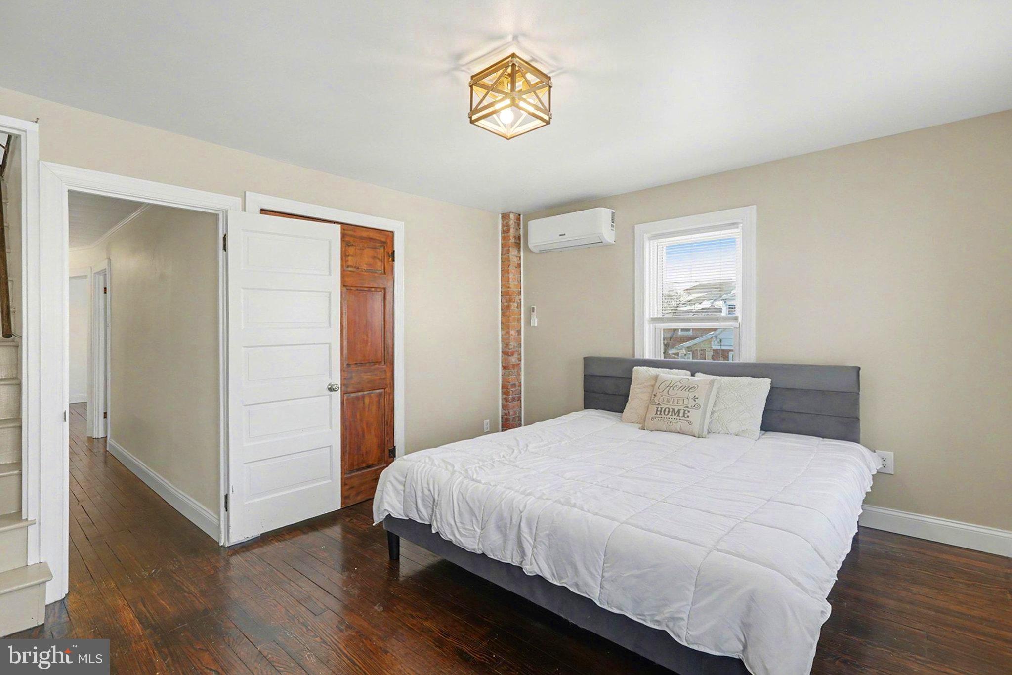 LOWER WALTON - Residential