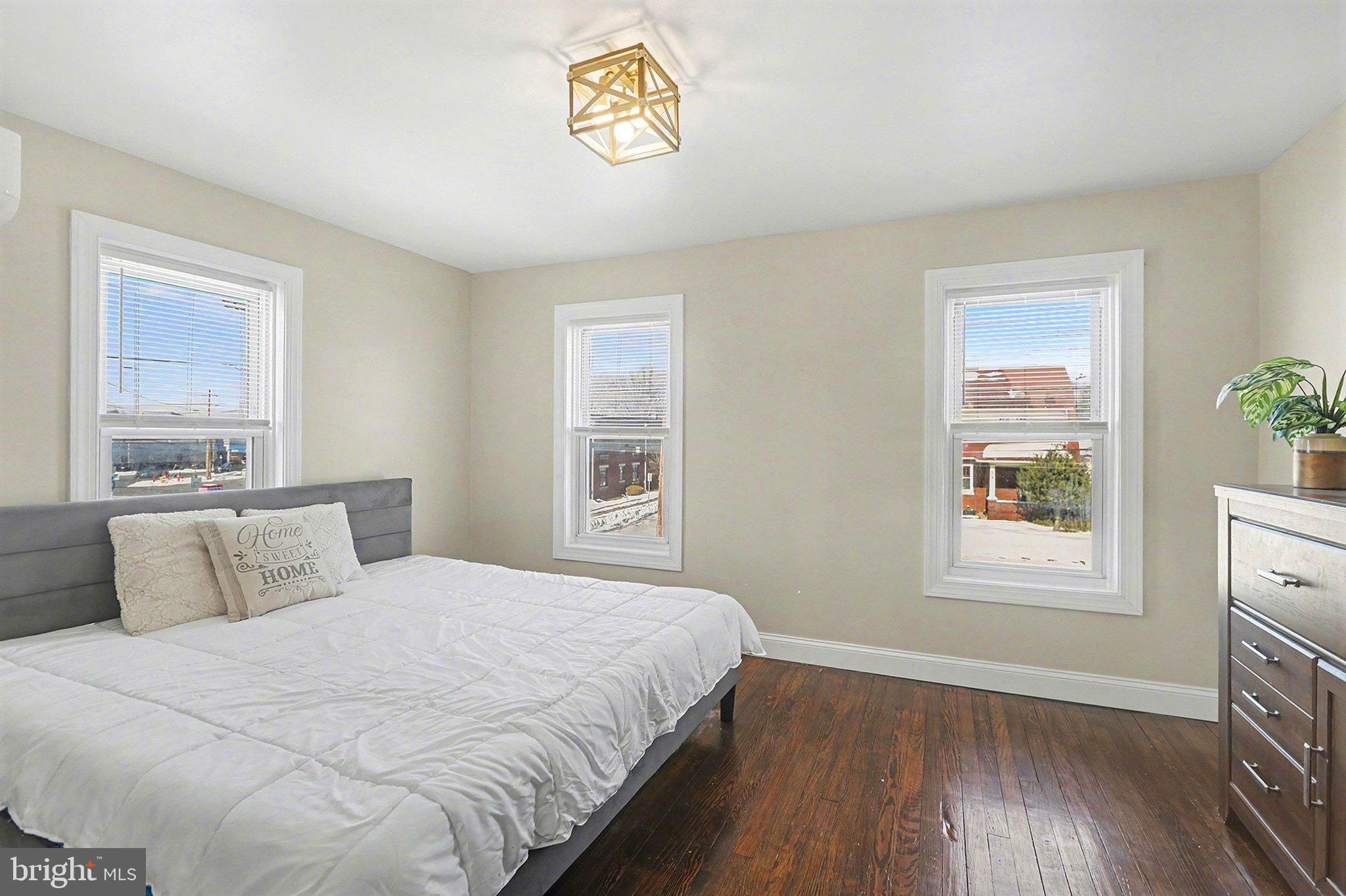 LOWER WALTON - Residential