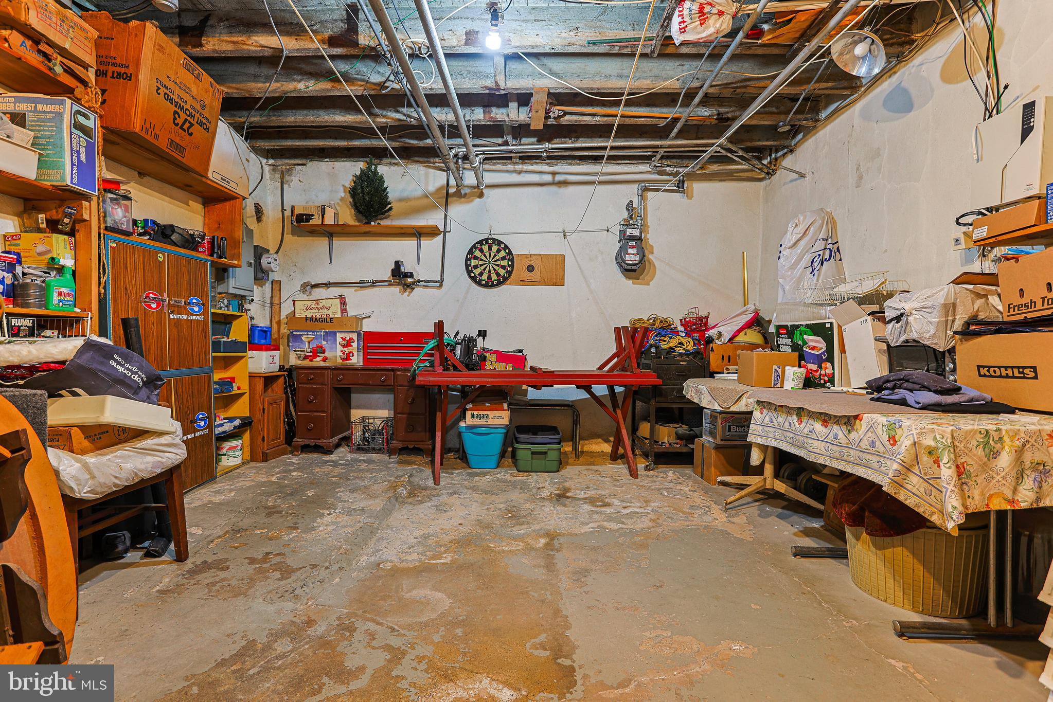 ROXBOROUGH - Residential