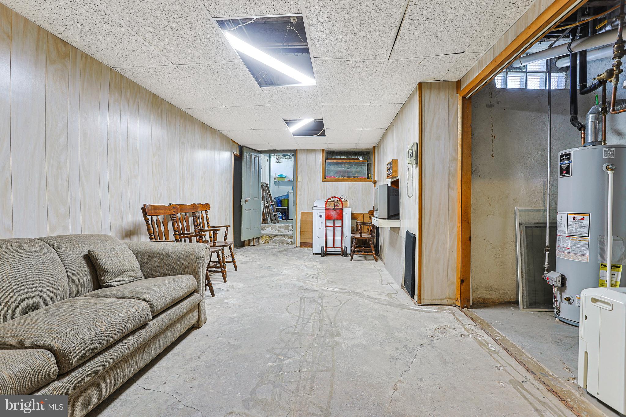 ROXBOROUGH - Residential