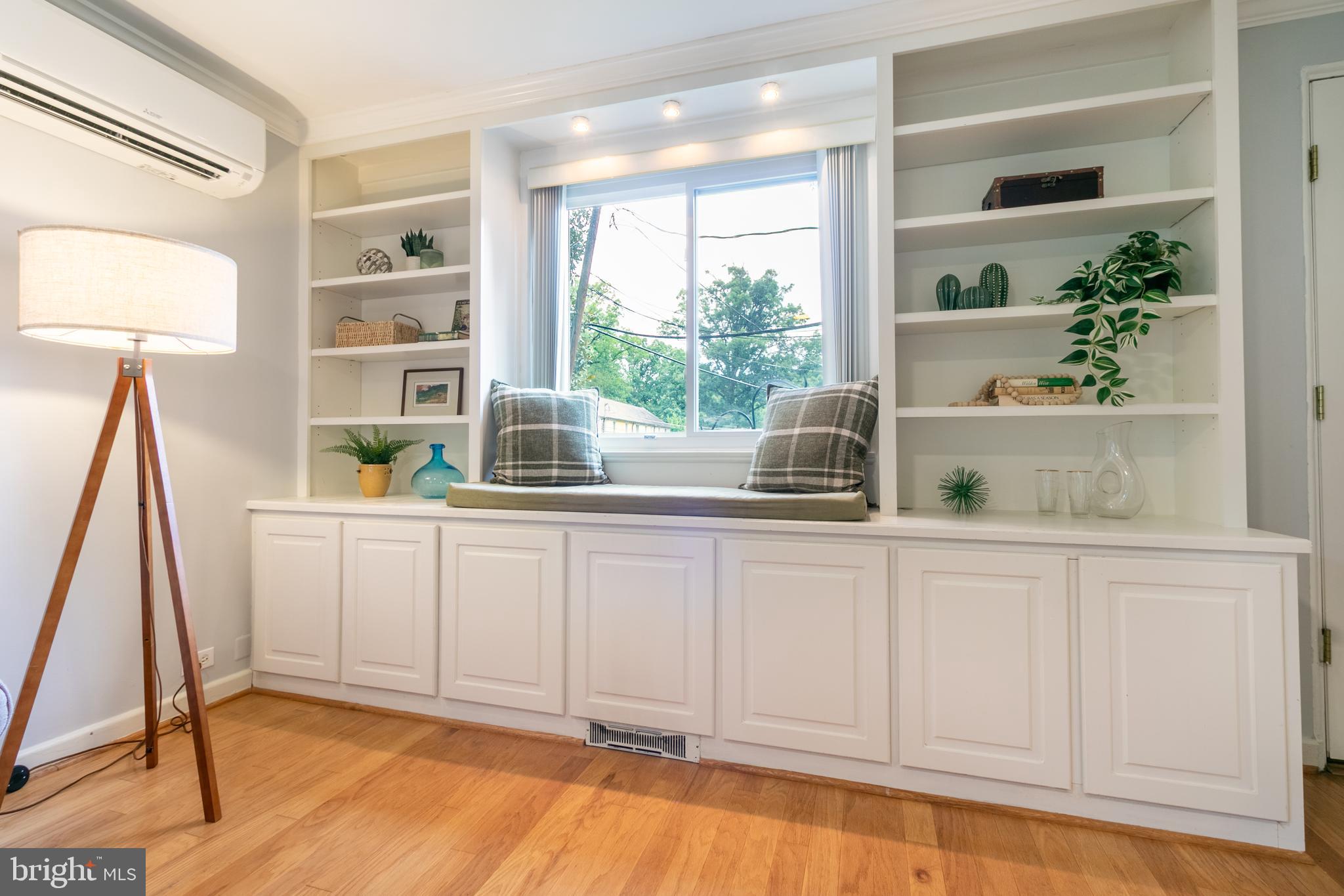 2 GARDENWAY G
