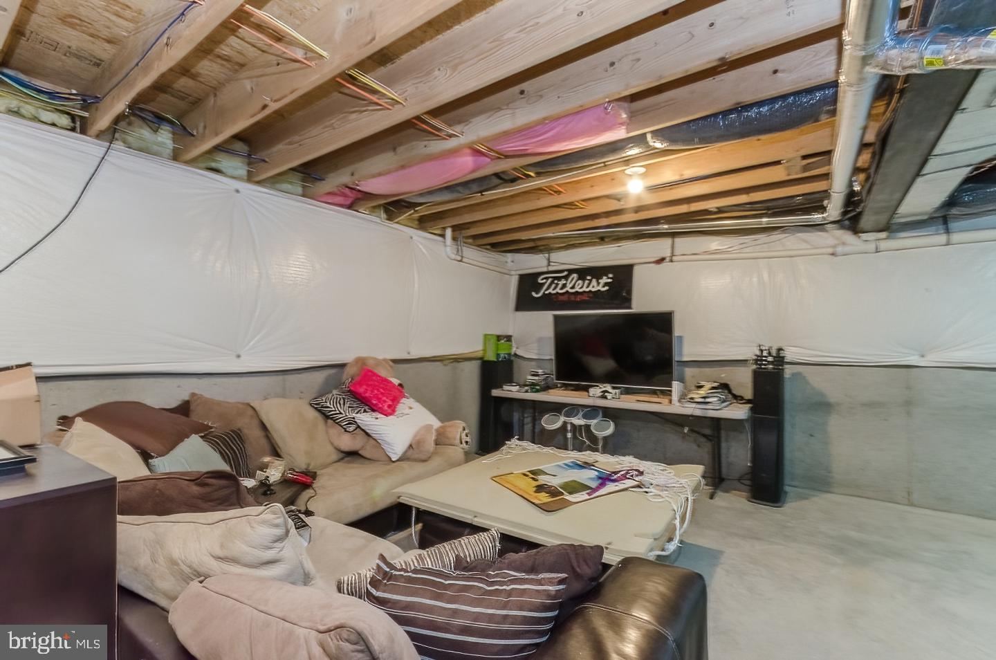 CANTER ESTATES - Residential