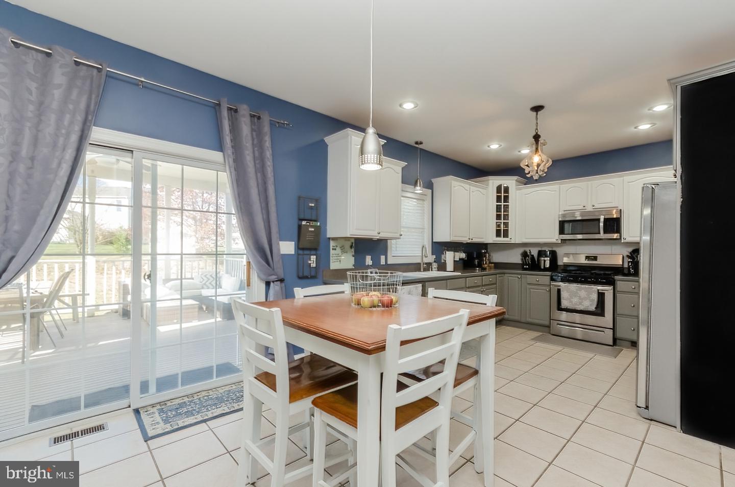 CANTER ESTATES - Residential