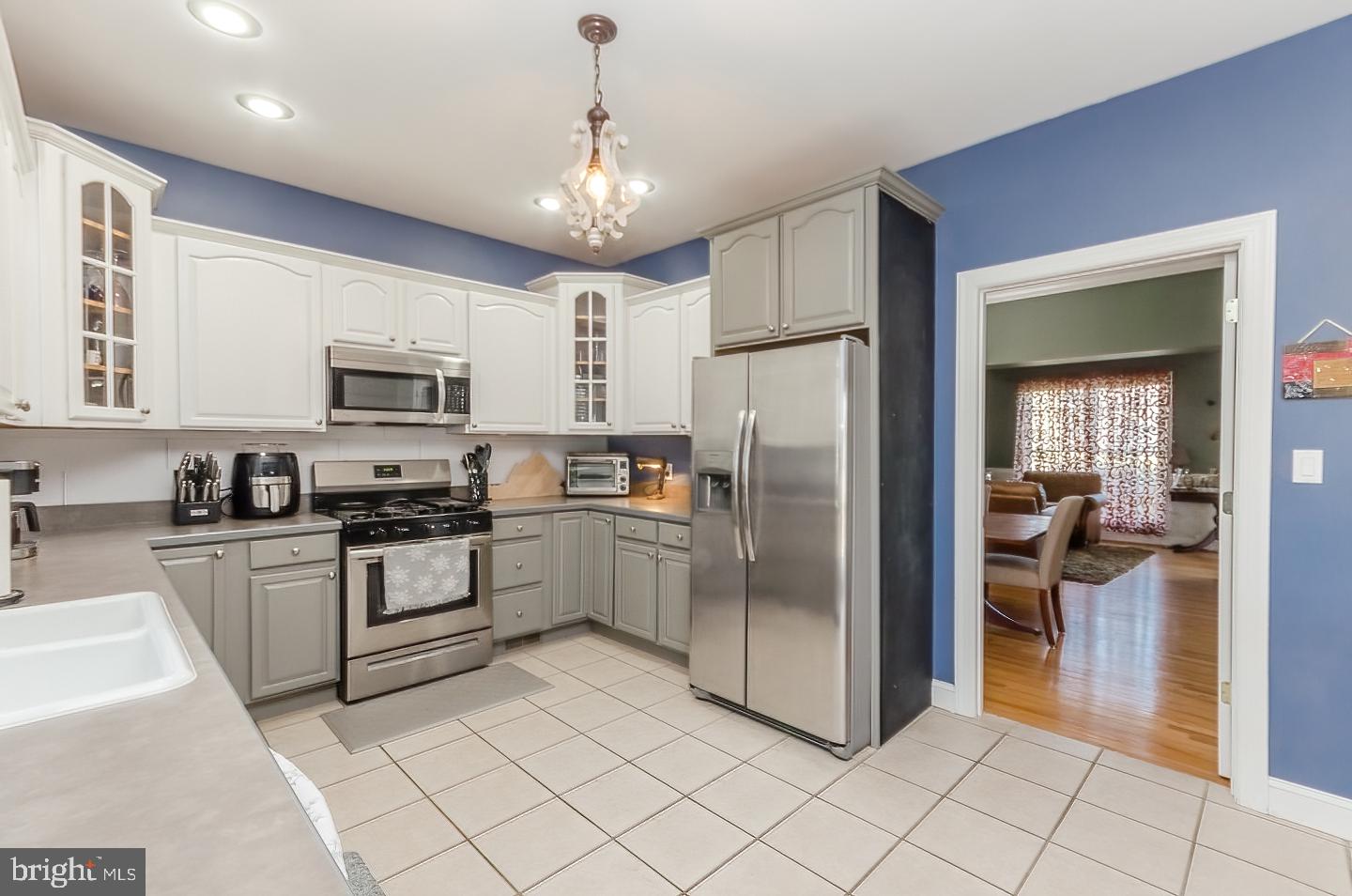 CANTER ESTATES - Residential