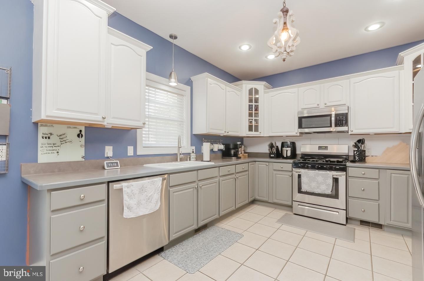 CANTER ESTATES - Residential