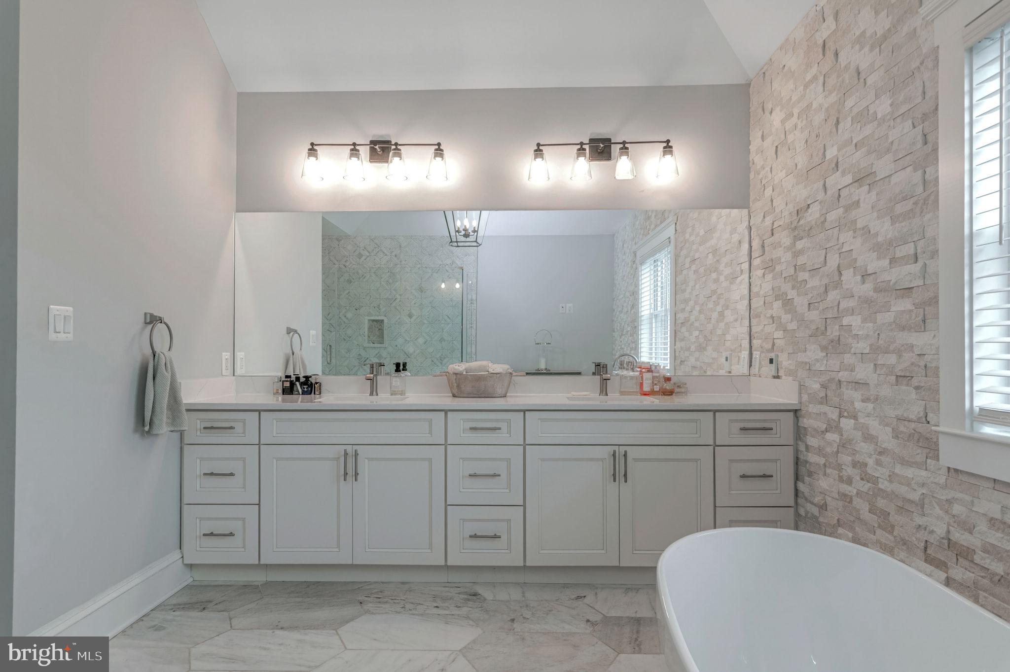 BFA MYERS - Residential