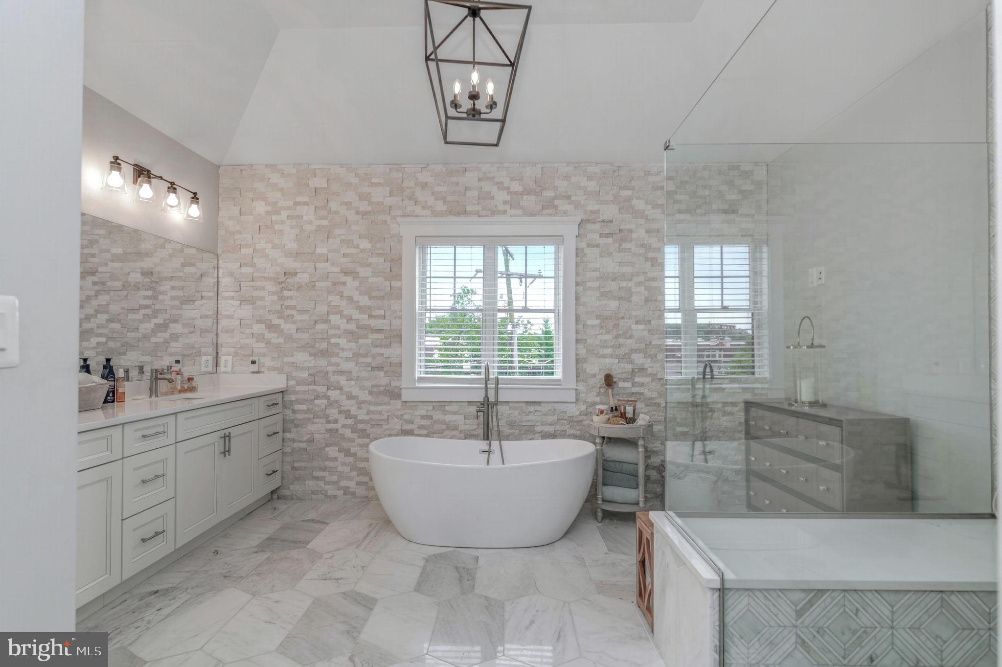 BFA MYERS - Residential