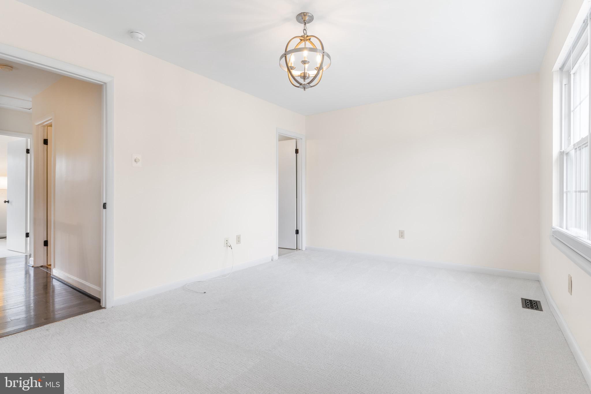 ASHFORD - Residential