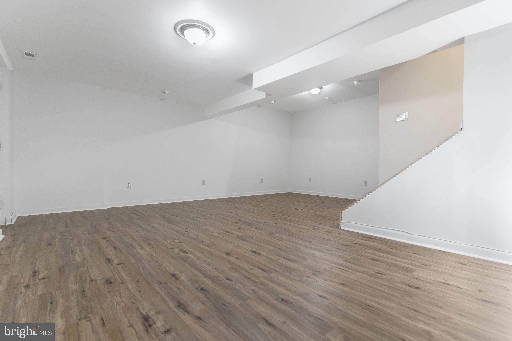 ASHFORD - Residential