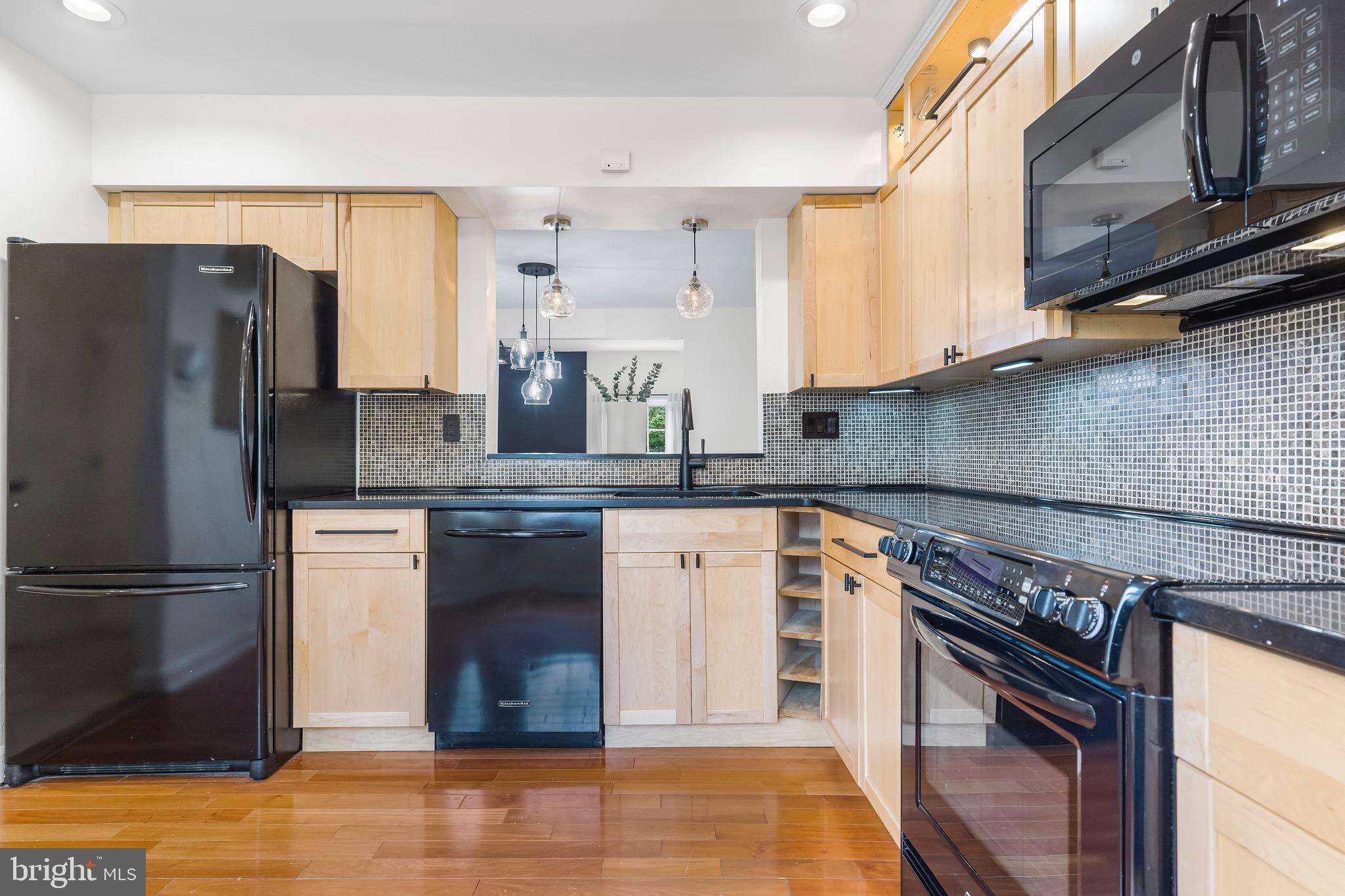 ASHFORD - Residential