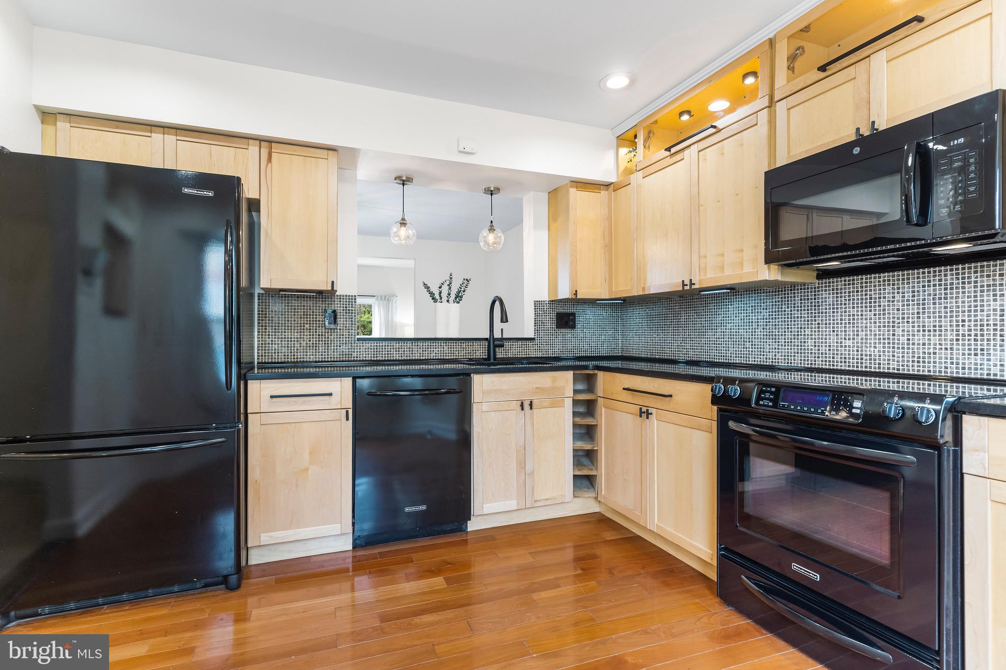 ASHFORD - Residential