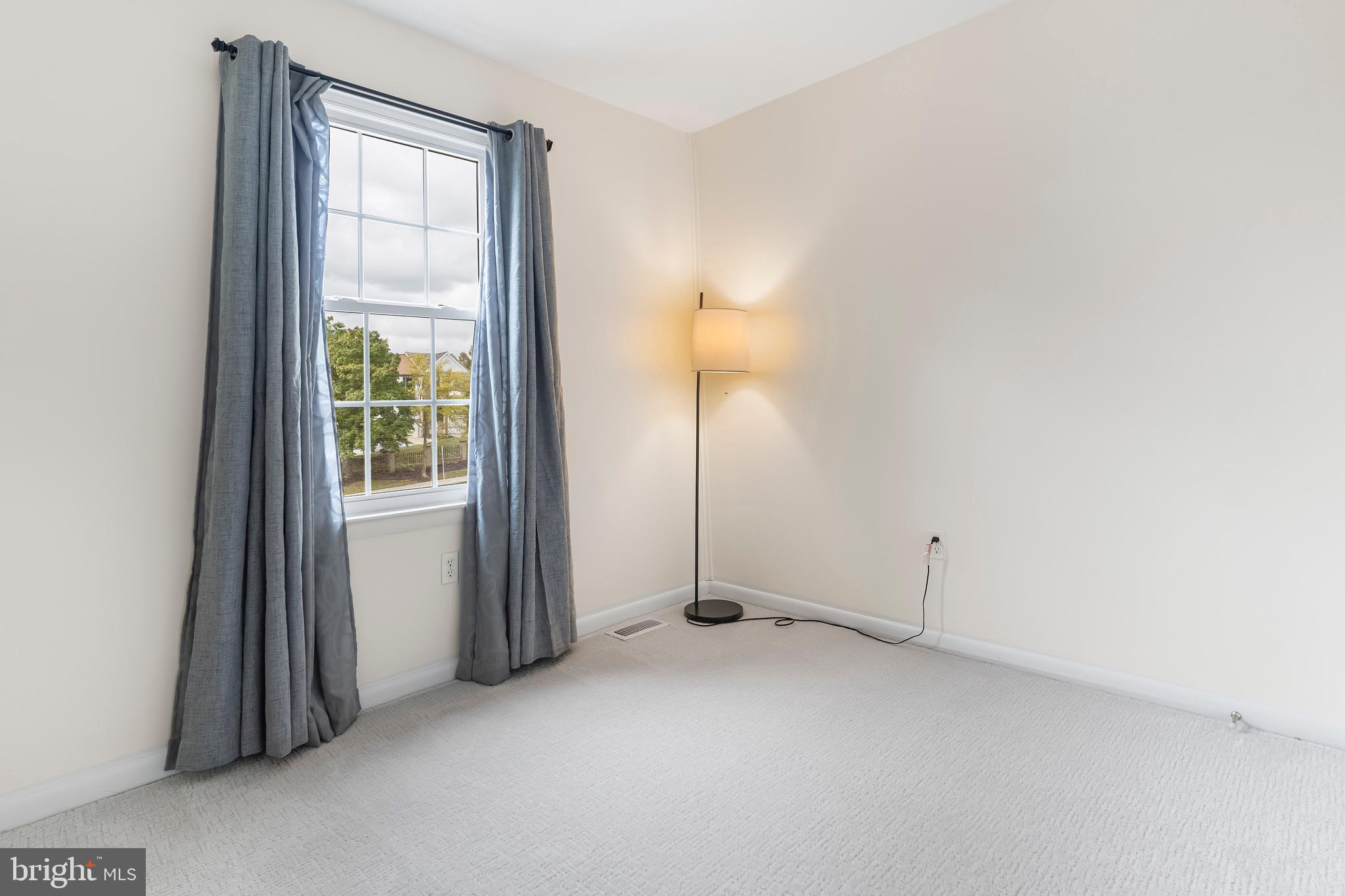 ASHFORD - Residential