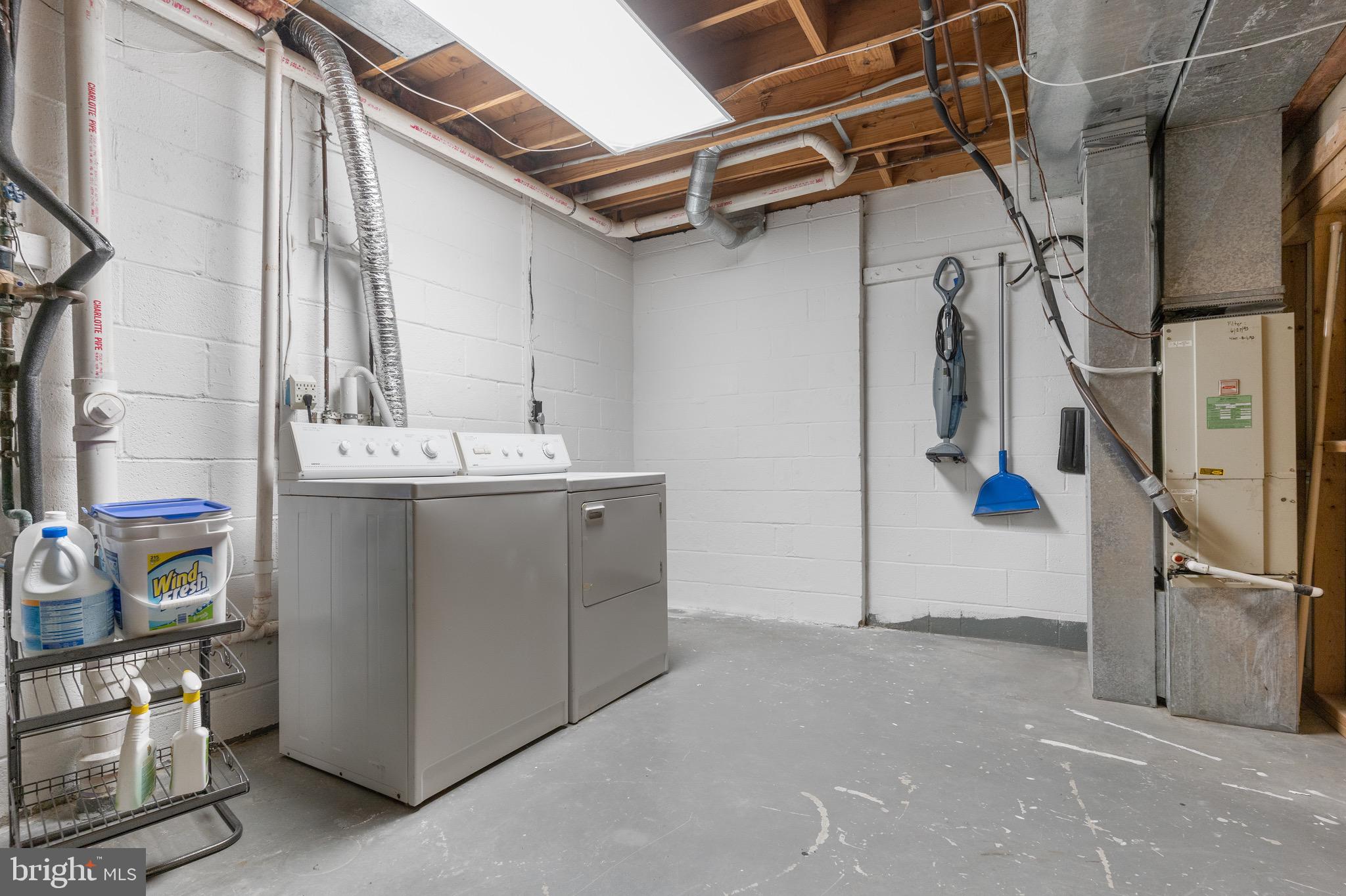 ASHFORD - Residential