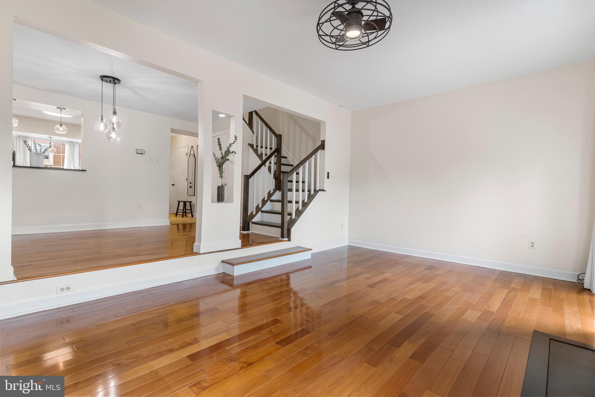 ASHFORD - Residential