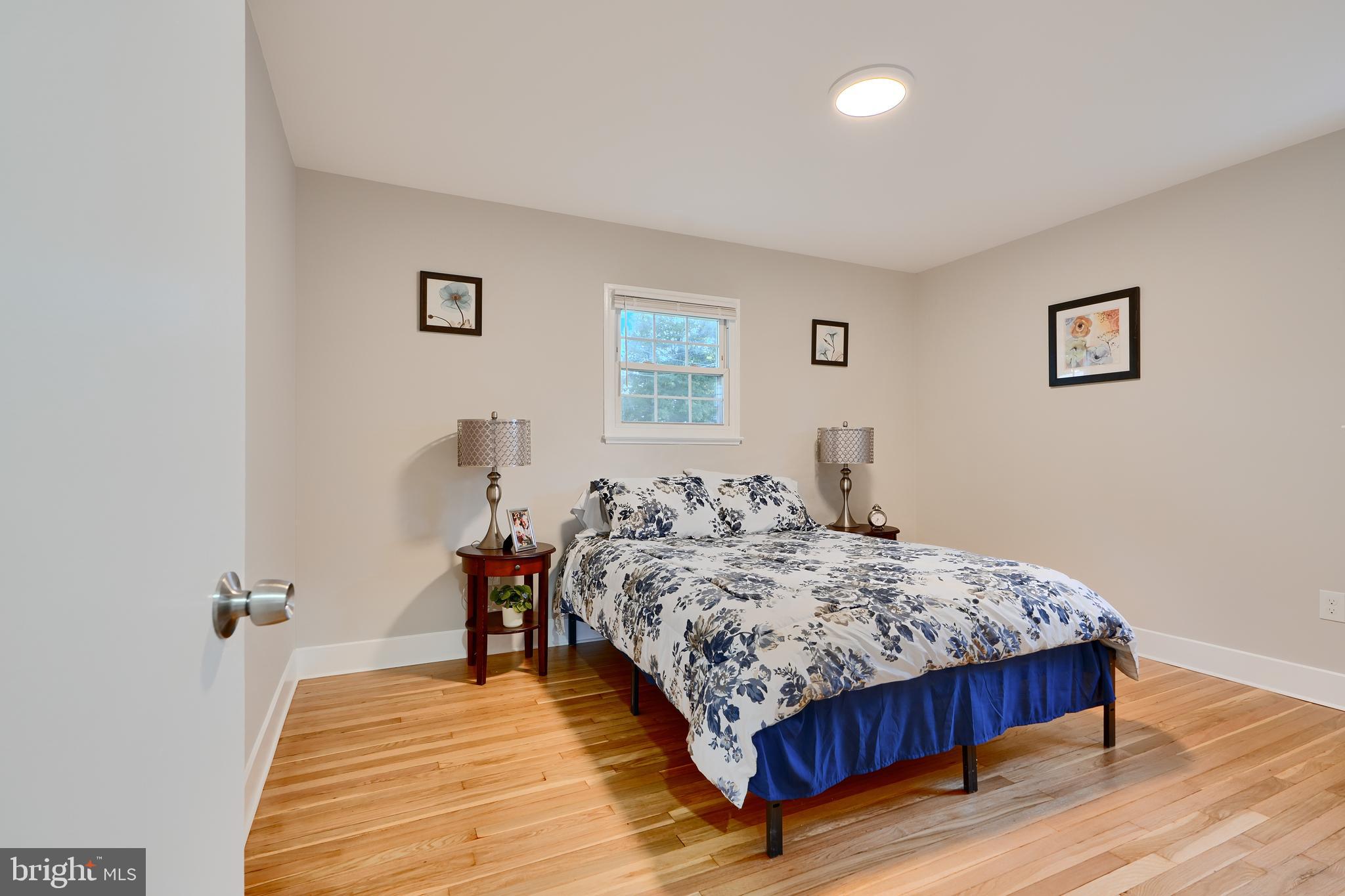 WESTVIEW PARK - Residential