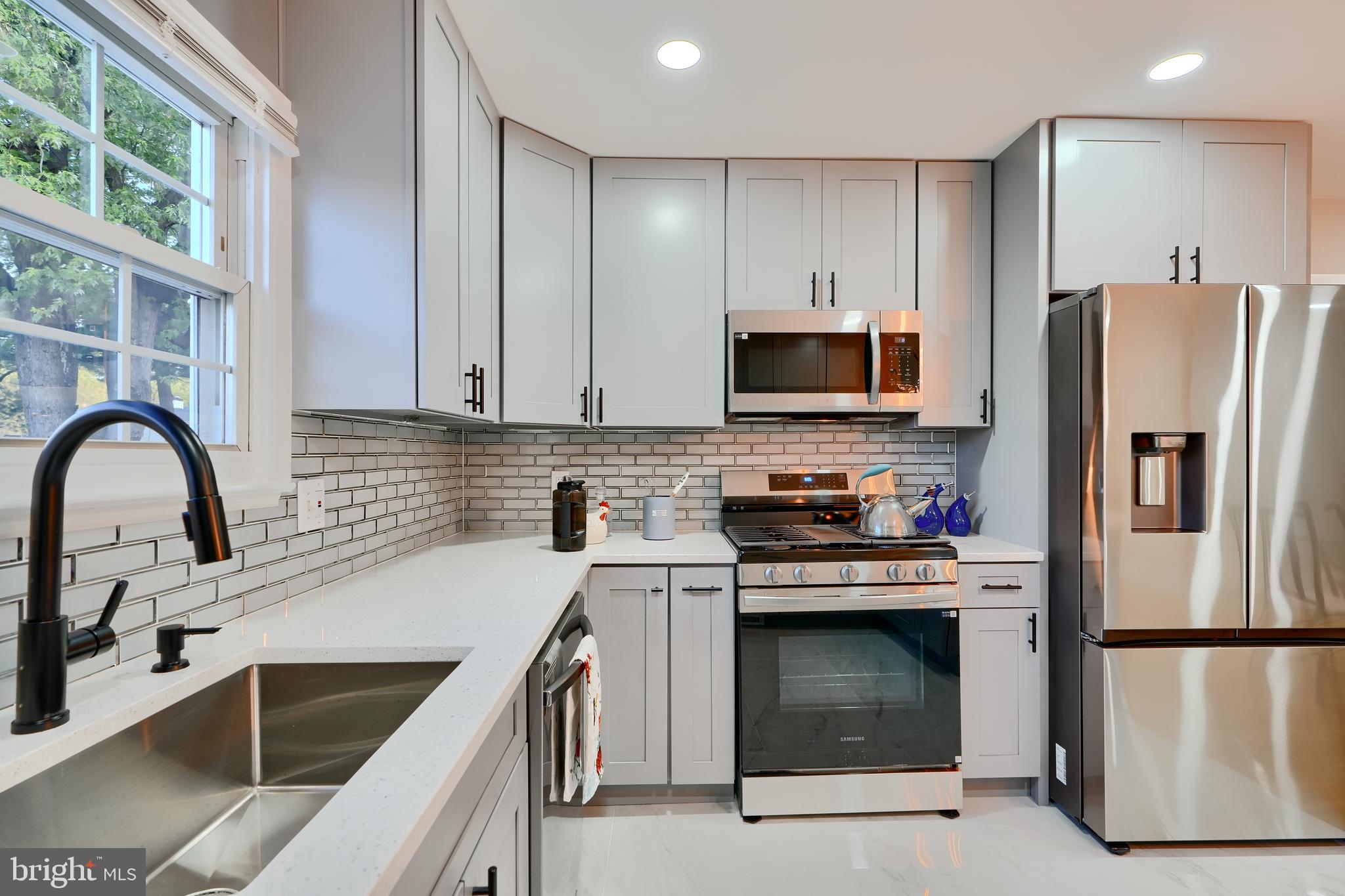 WESTVIEW PARK - Residential