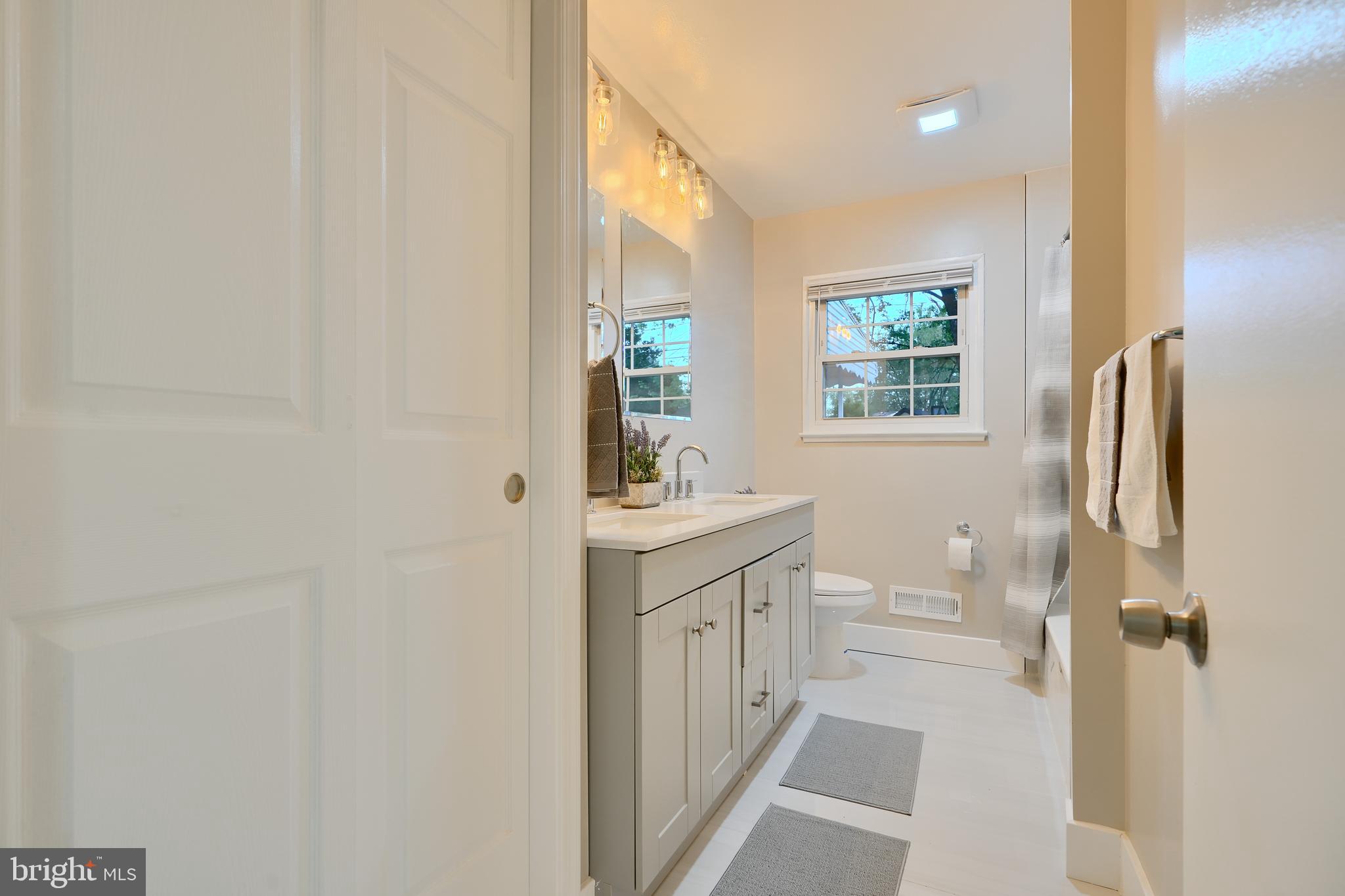 WESTVIEW PARK - Residential