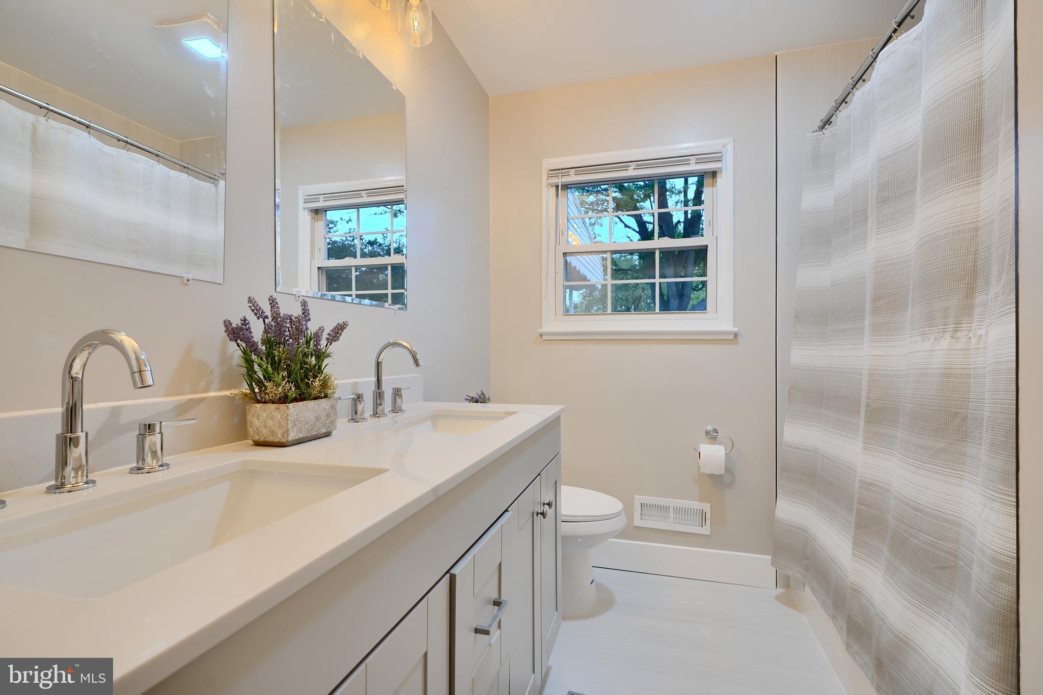 WESTVIEW PARK - Residential