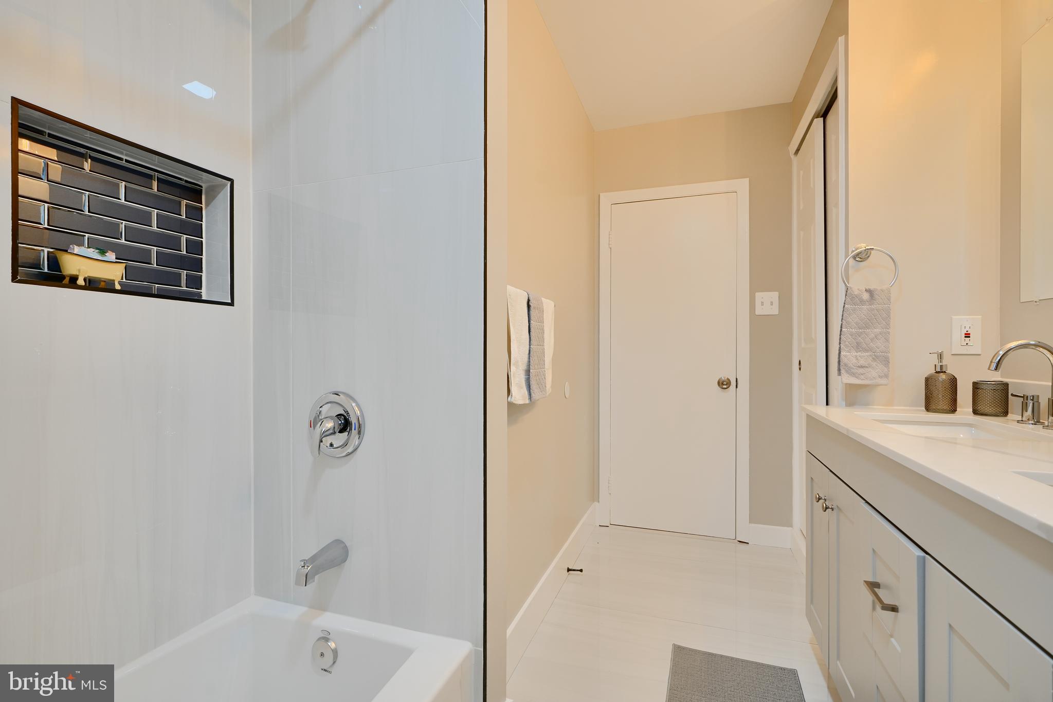 WESTVIEW PARK - Residential