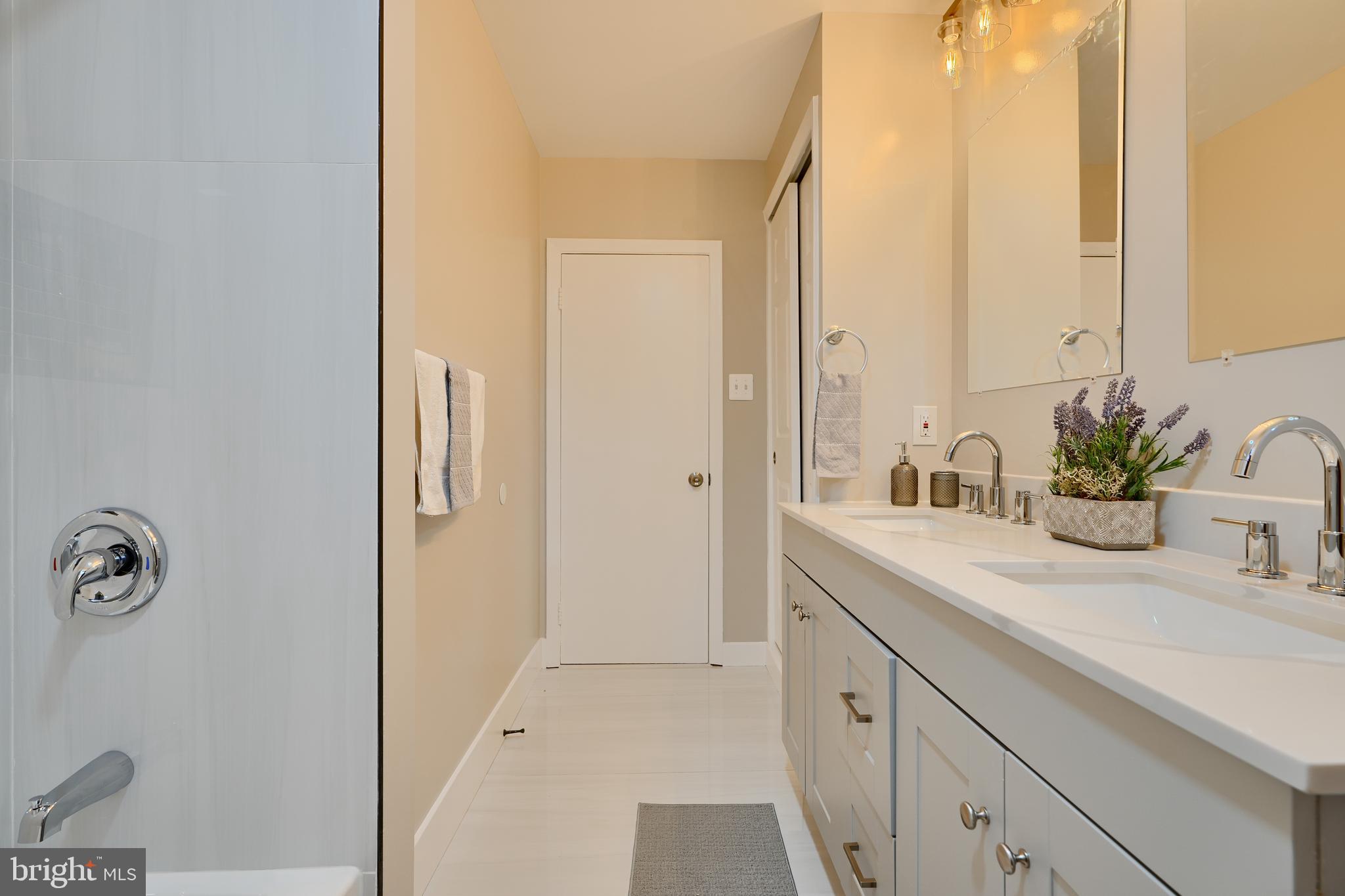 WESTVIEW PARK - Residential