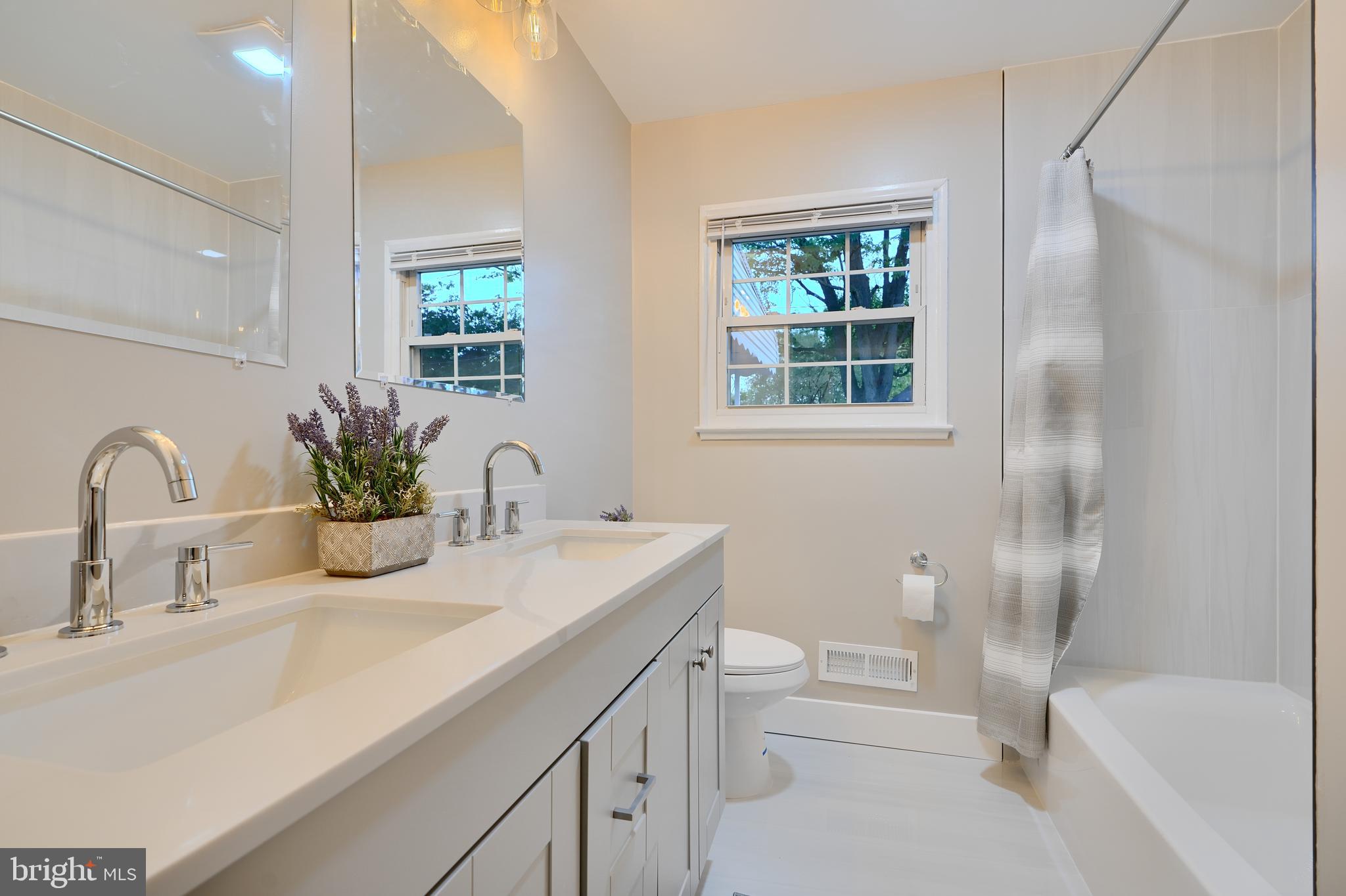 WESTVIEW PARK - Residential