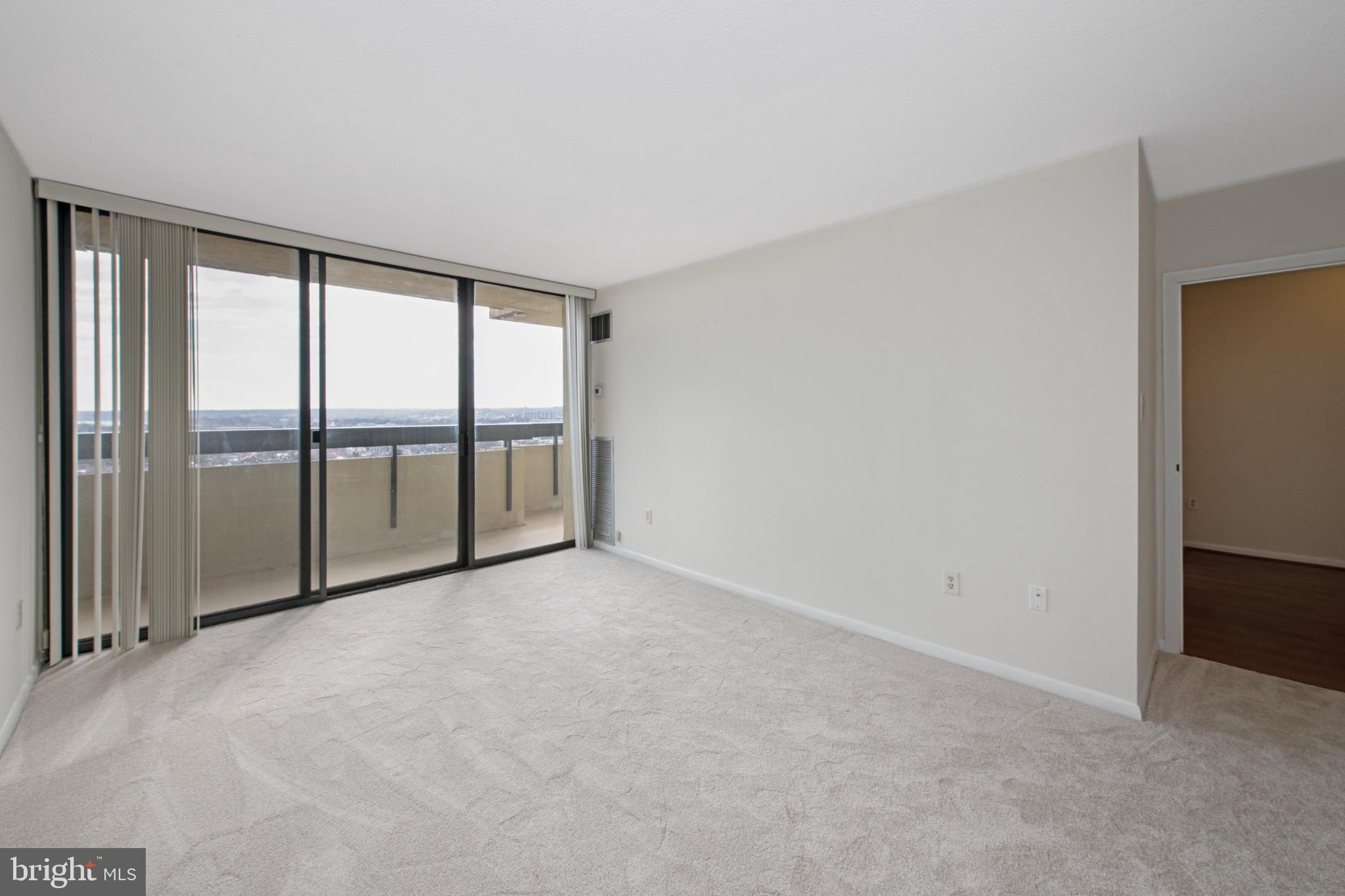 ALEXANDRIA HOUSE - Residential