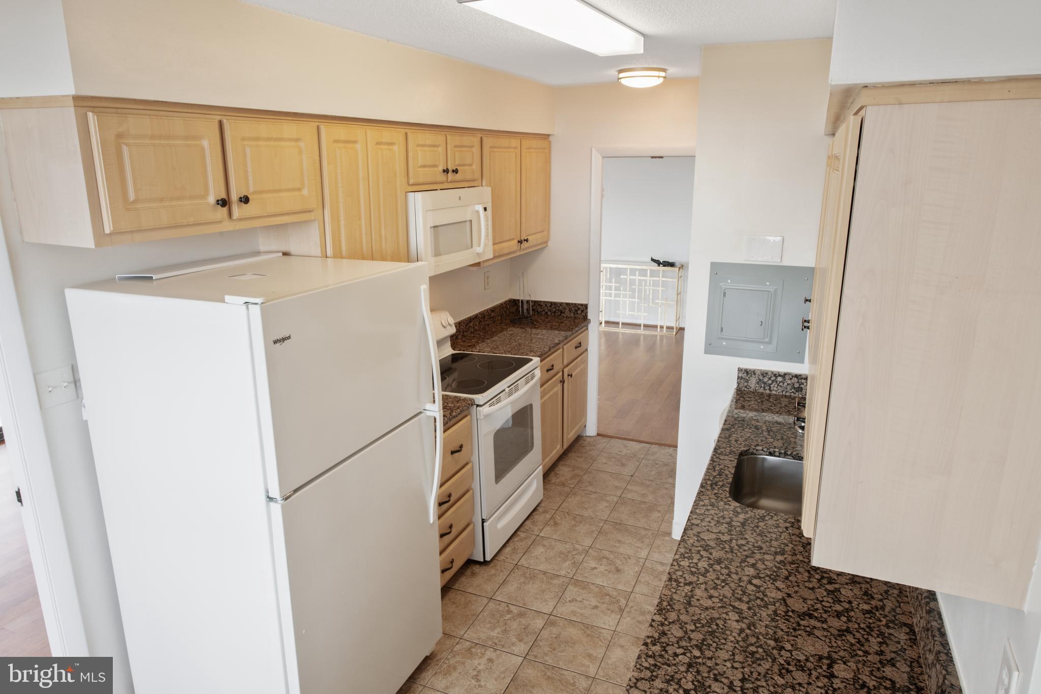 ALEXANDRIA HOUSE - Residential