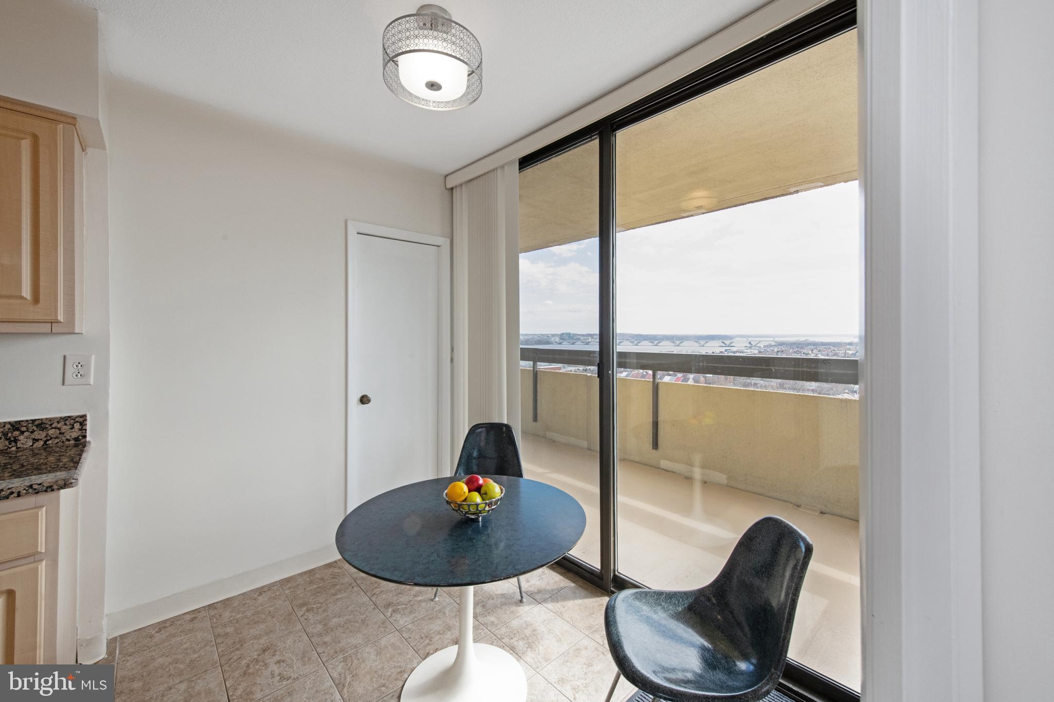 ALEXANDRIA HOUSE - Residential